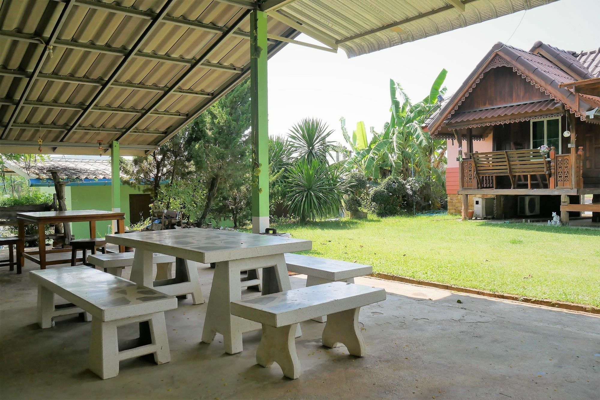 Baan Pak Phutawan Resort Takat Ngao Exterior photo