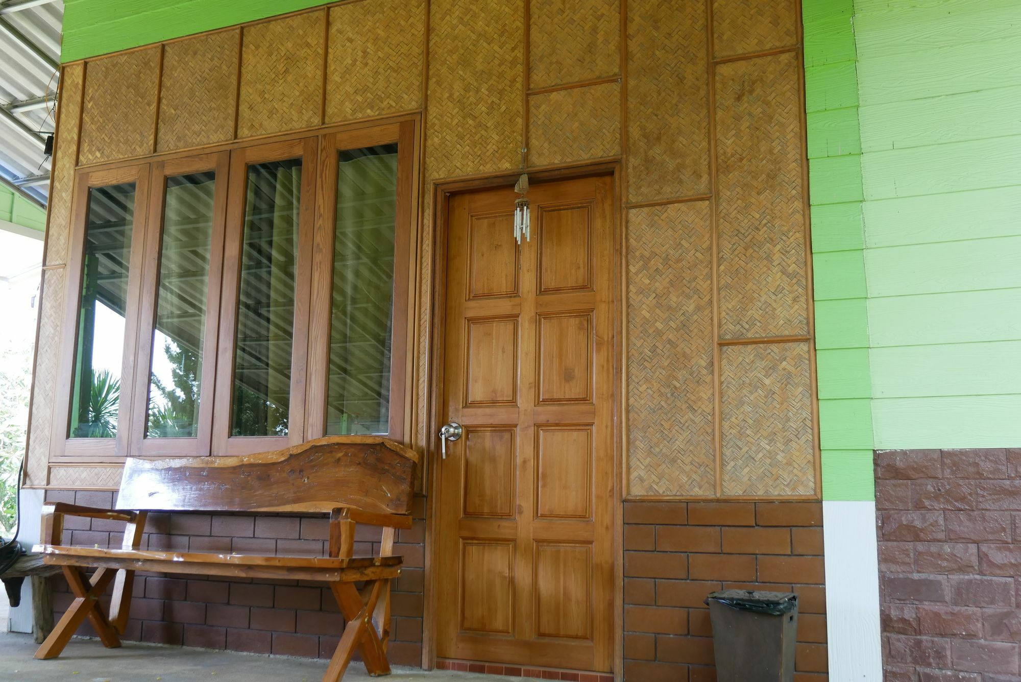 Baan Pak Phutawan Resort Takat Ngao Exterior photo